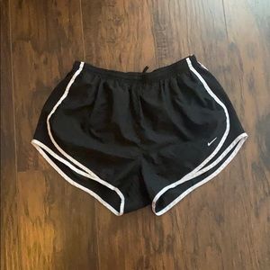 Black Nike shorts